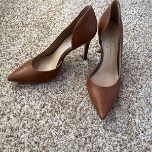 Jessica Simpson Brown Pumps